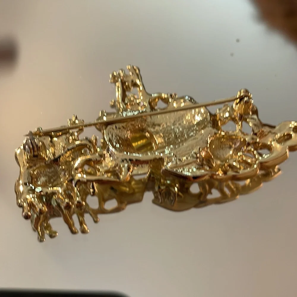 AJC Vintage Noah's Ark Brooch Pin - Picture 4 of 4